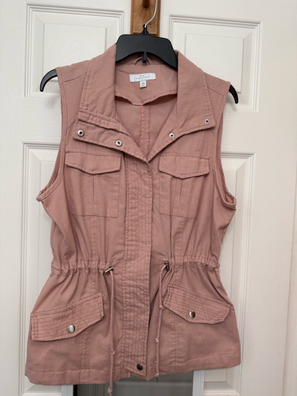 new directions sleeveless utility vest in dusty rose